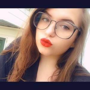 Meet your Posher, Una